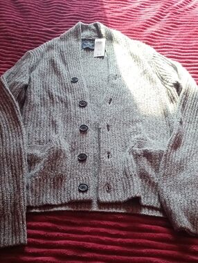 Abercrombie & Fitch Gray Ribbed Button-Front Cardigan